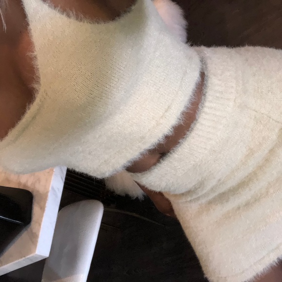 Fluffy Crop Top and Matching Skirt - Picture 2 of 3